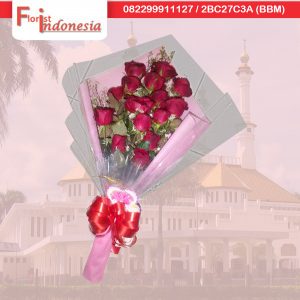 jual hand bouquet di tasikmalaya TSM - 02 florist indonesia